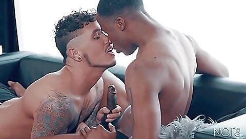 Big cock black man with tattoos is peeping on his girlfriend