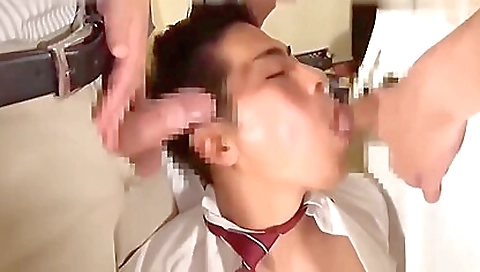 Bareback threesome with two guys and two asian bitches