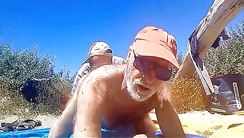 Hot teen is getting her pussy fucked in the sunshine
